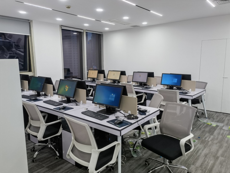 <strong>簇橋法律咨詢公司</strong>